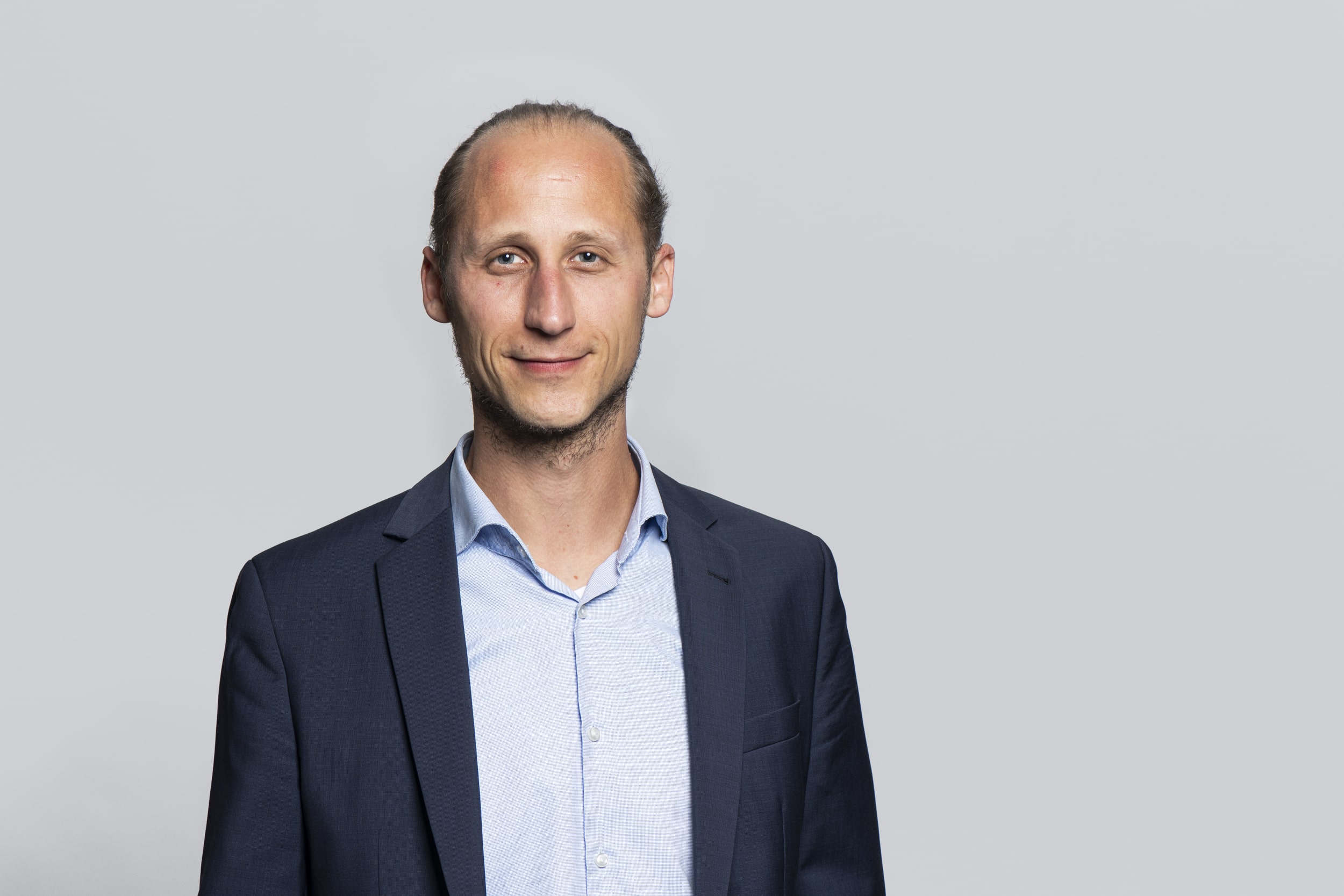 Porträt von Manfred Steinkellner: Gründer, Erfolgsarchitekt und Leiter des Büros in Innsbruck